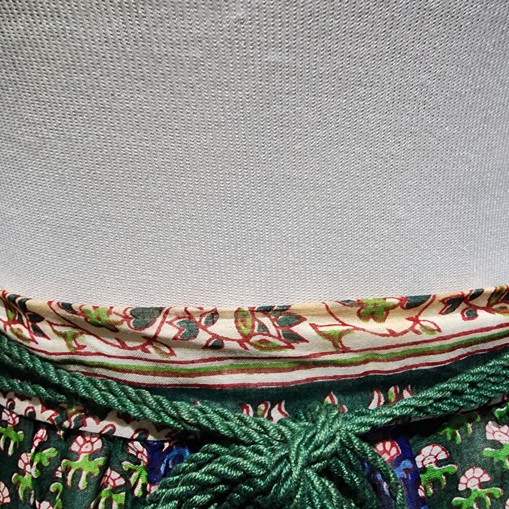 Vintage Skirt - Picture 4 of 8